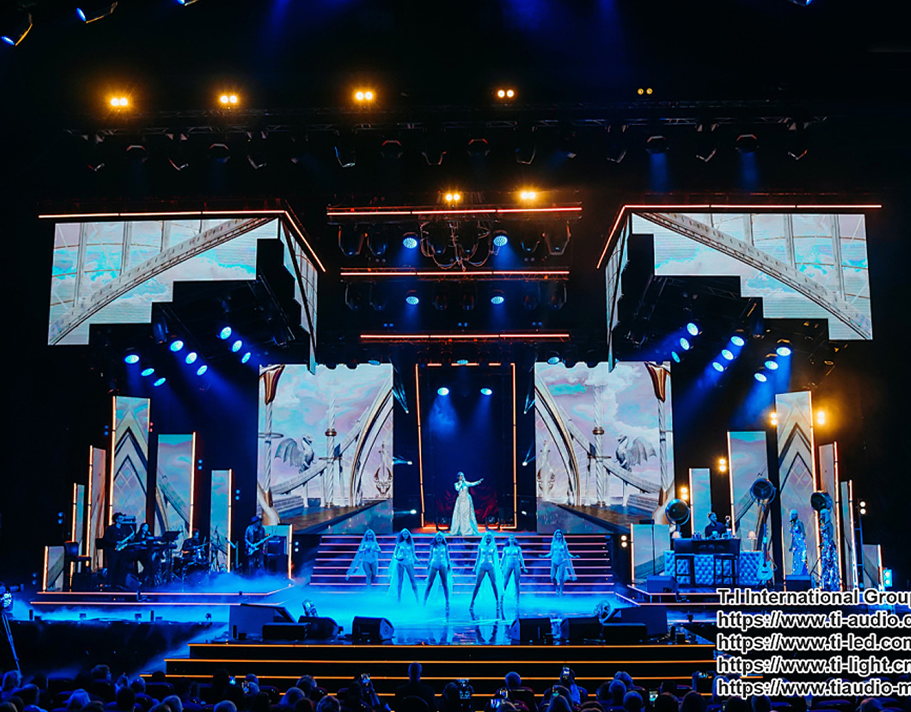 line array speaker company gym